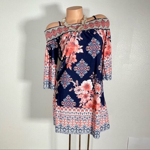 NWT Trixxi  Sz S Cold Shoulder Salmon Pink Navy Blue Floral Stretch Mini Dress - Picture 1 of 16